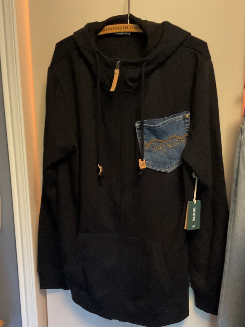tentree NWT Black Zip-Up Hood added Denim Pocket covering company logo ptp24